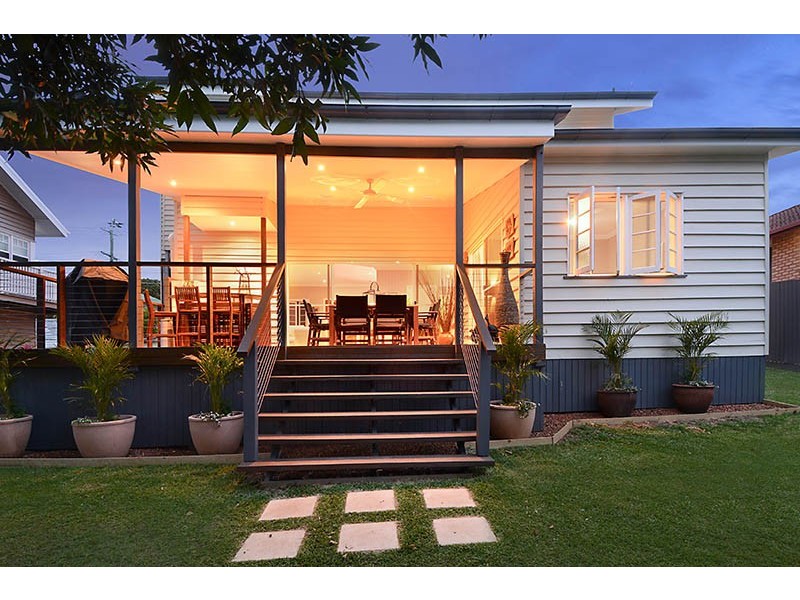 18 Gurley Street, Wavell Heights QLD 4012