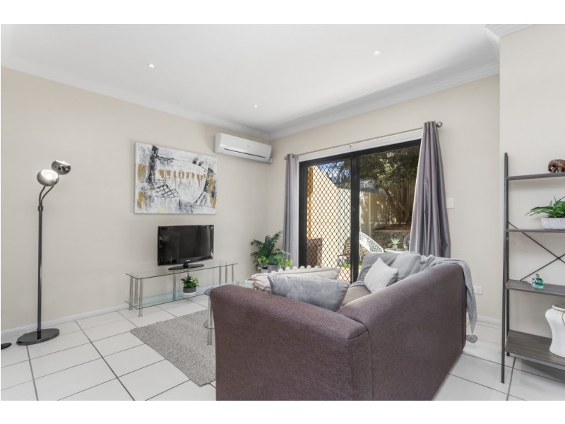 4/9 Khartoum Street, Gordon Park QLD 4031