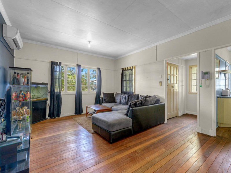 30 Ferricks Street, Stafford QLD 4053