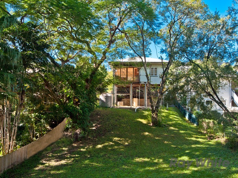 144 Gracemere Street, Grange QLD 4051