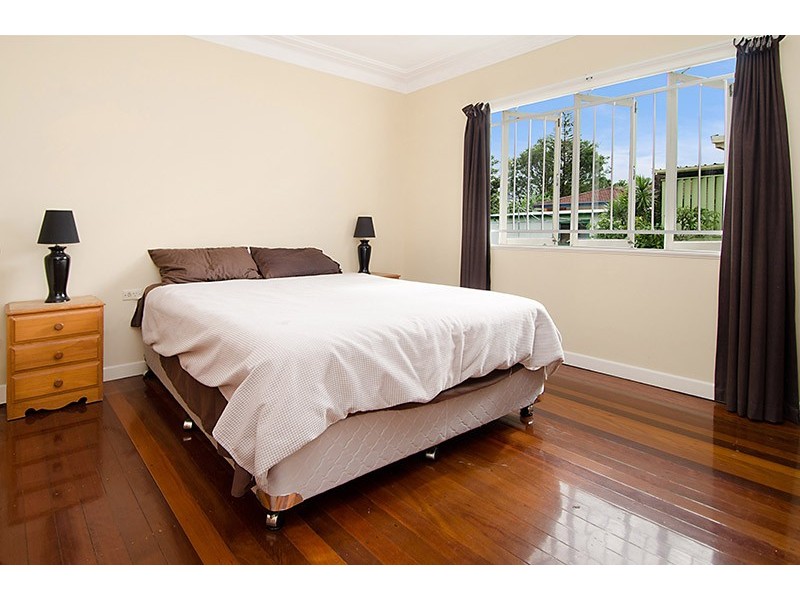 64 Taylor Street, Wavell Heights QLD 4012