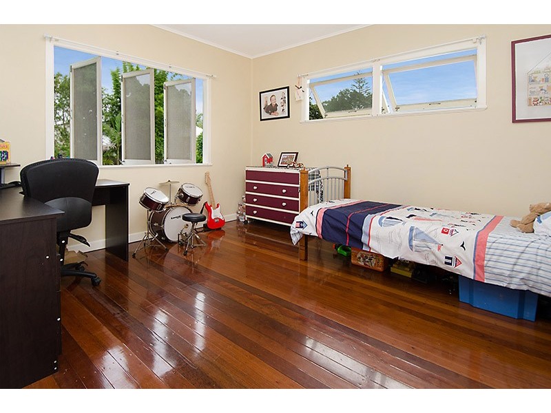 64 Taylor Street, Wavell Heights QLD 4012