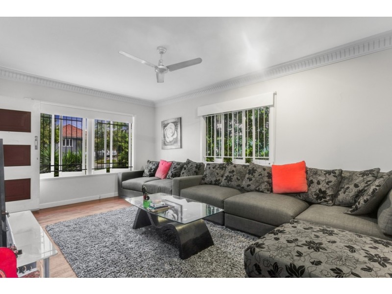 3 Wilgarning Street, Stafford Heights QLD 4053