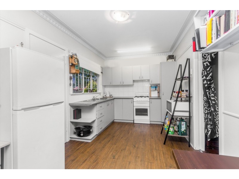 3 Wilgarning Street, Stafford Heights QLD 4053