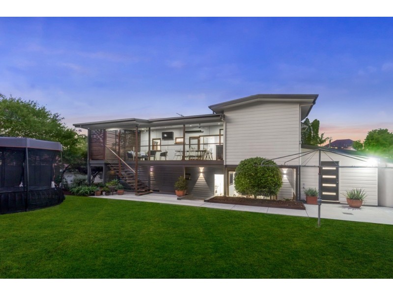 60 Wilgarning Street, Stafford Heights QLD 4053