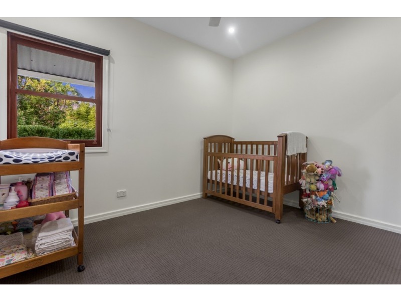 60 Wilgarning Street, Stafford Heights QLD 4053