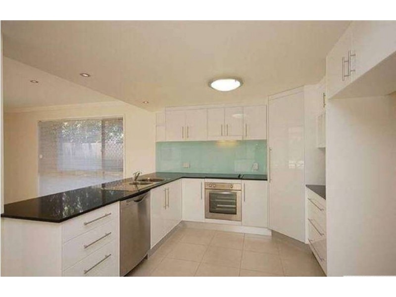 6 Watcombe Street, Wavell Heights QLD 4012
