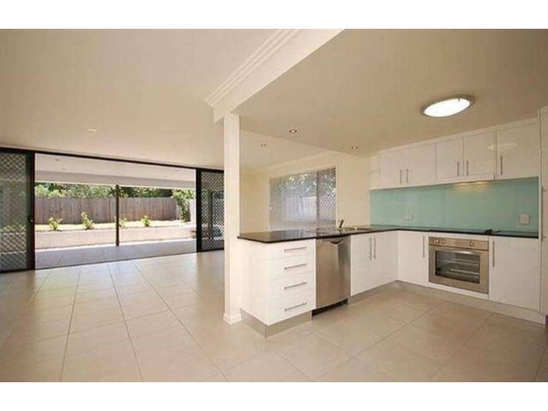 6 Watcombe Street, Wavell Heights QLD 4012