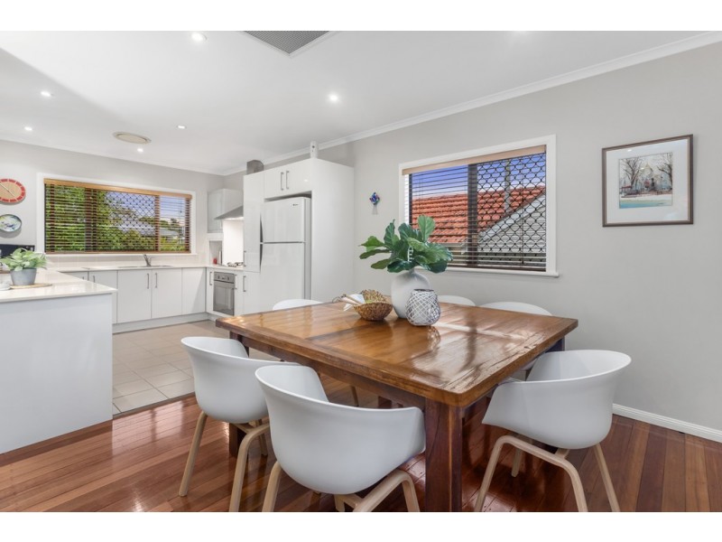 31 Allan Street, Kedron QLD 4031