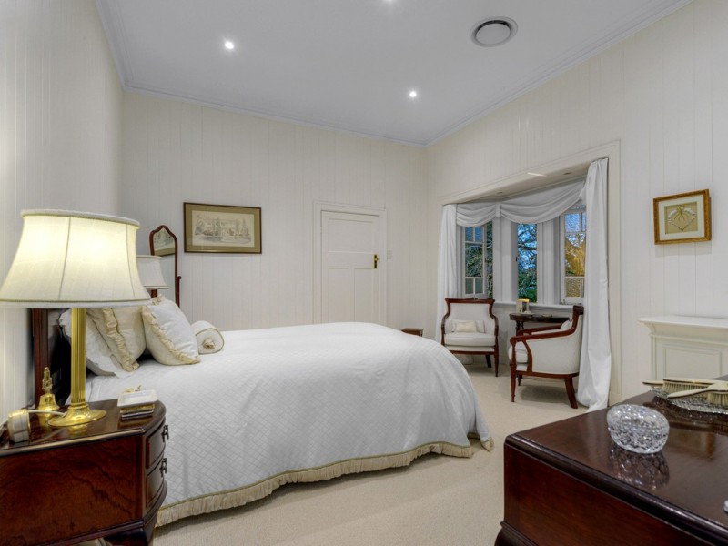 10 Ida Street, Kedron QLD 4031