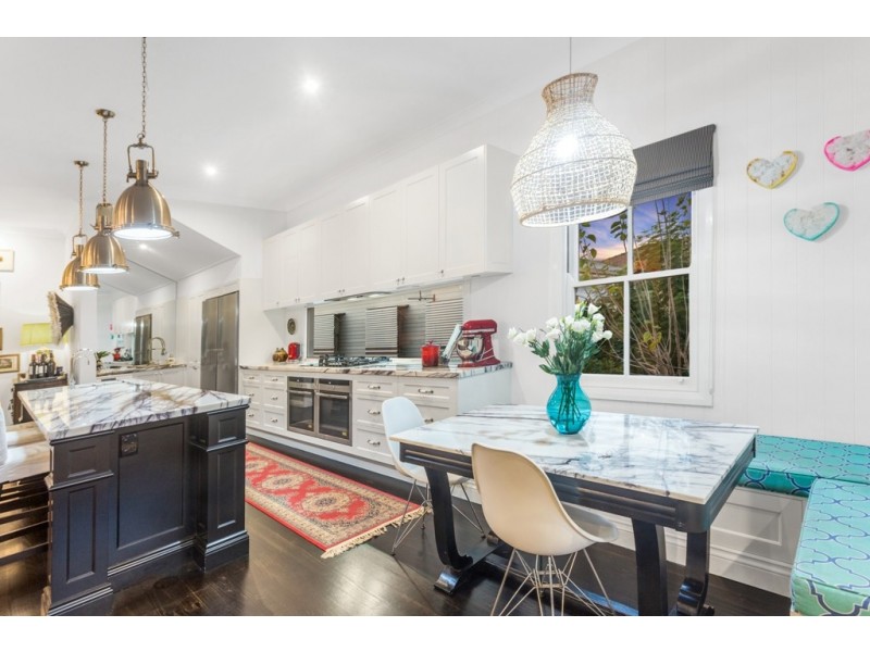 24 Strathmore Street, Kedron QLD 4031