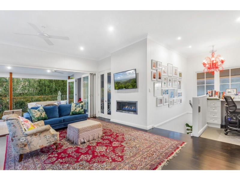 24 Strathmore Street, Kedron QLD 4031