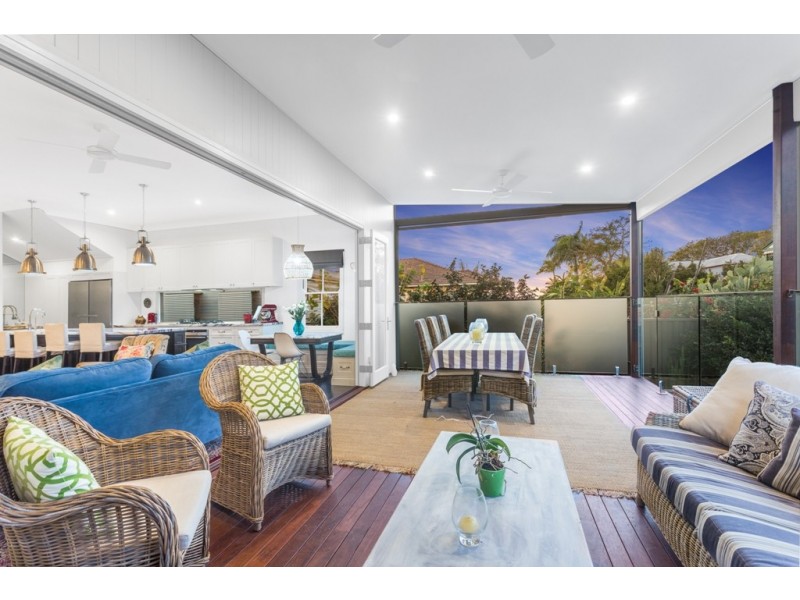 24 Strathmore Street, Kedron QLD 4031