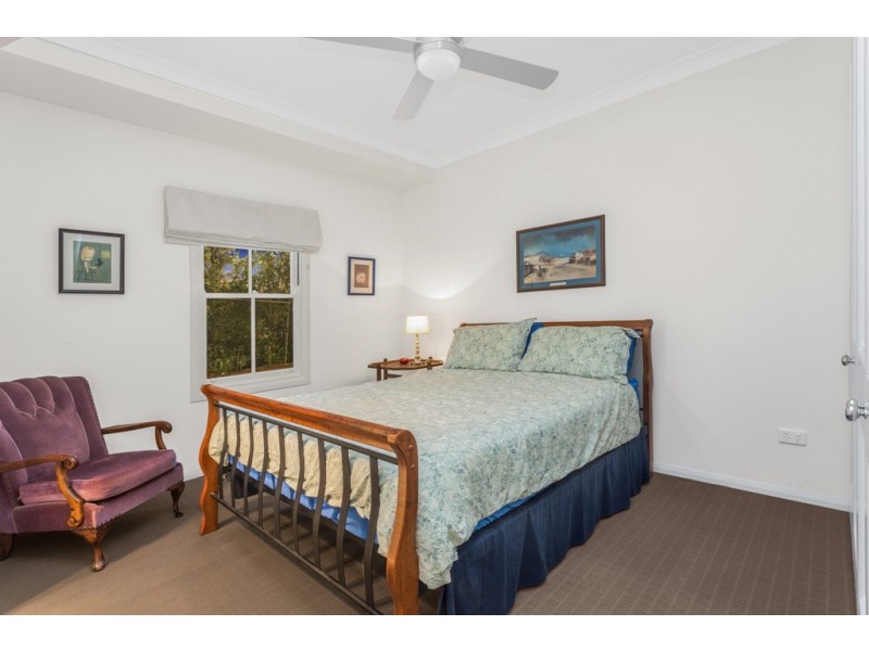 24 Strathmore Street, Kedron QLD 4031