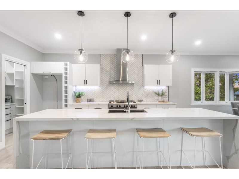 42 Somerset Road, Kedron QLD 4031