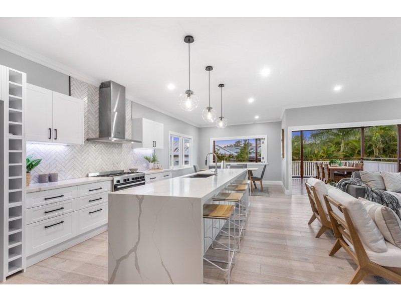 42 Somerset Road, Kedron QLD 4031