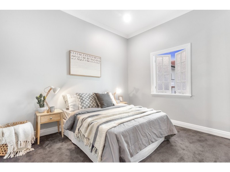 42 Somerset Road, Kedron QLD 4031