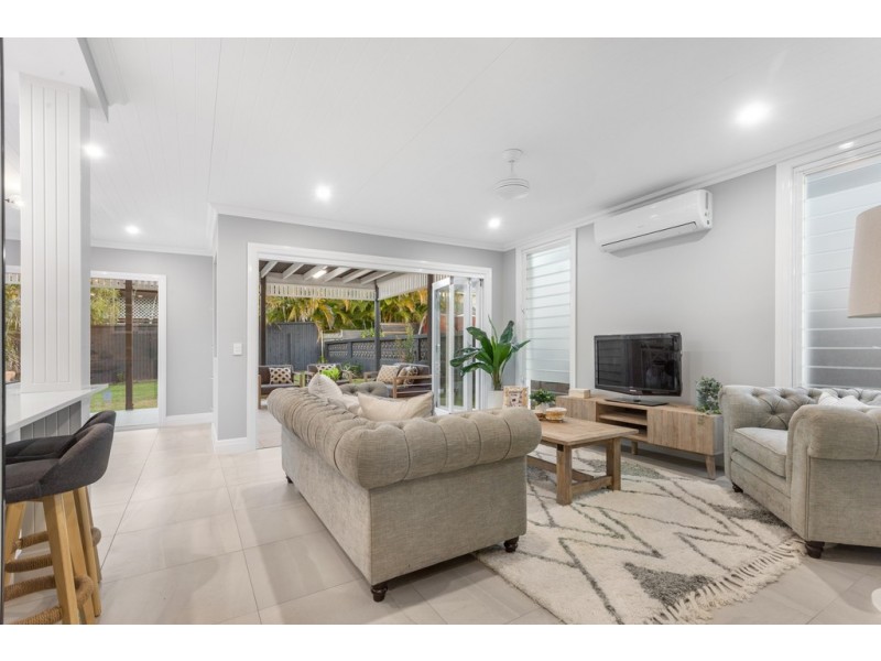 42 Somerset Road, Kedron QLD 4031