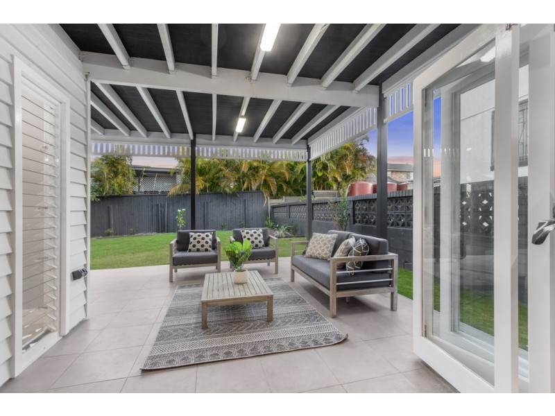 42 Somerset Road, Kedron QLD 4031