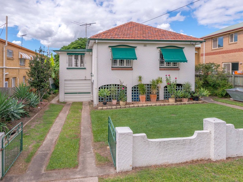 11 Figgis Street, Kedron QLD 4031