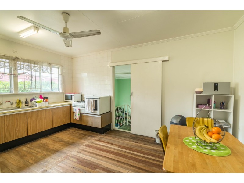 27 Newman Road, Wavell Heights QLD 4012