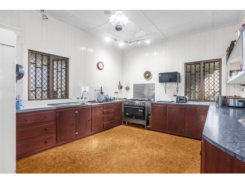 124 Stafford Road, Gordon Park QLD 4031