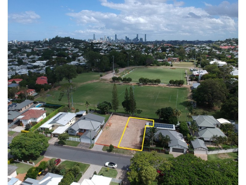 9 Agincourt Street, Grange QLD 4051