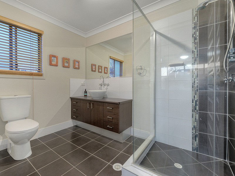 41 Strathmore Street, Kedron QLD 4031