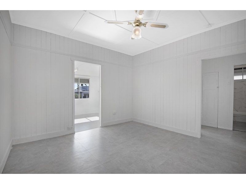 76 Days Road, Grange QLD 4051