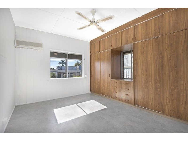 76 Days Road, Grange QLD 4051