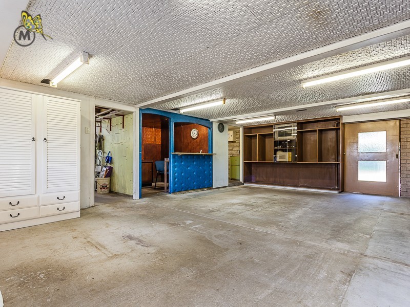 76 Days Road, Grange QLD 4051