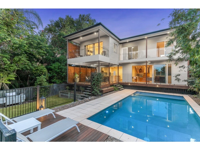 17 Jean Street, Grange QLD 4051