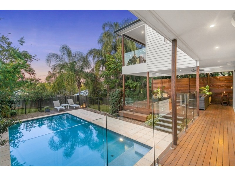 17 Jean Street, Grange QLD 4051