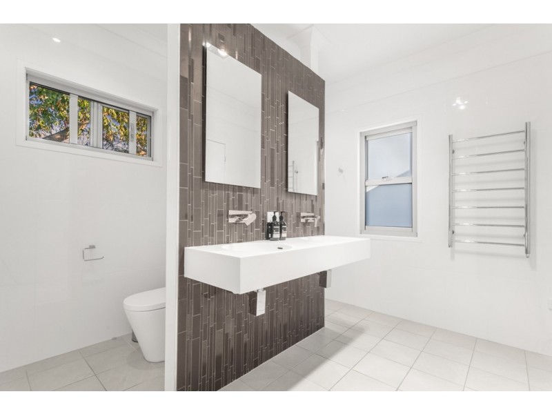 17 Jean Street, Grange QLD 4051