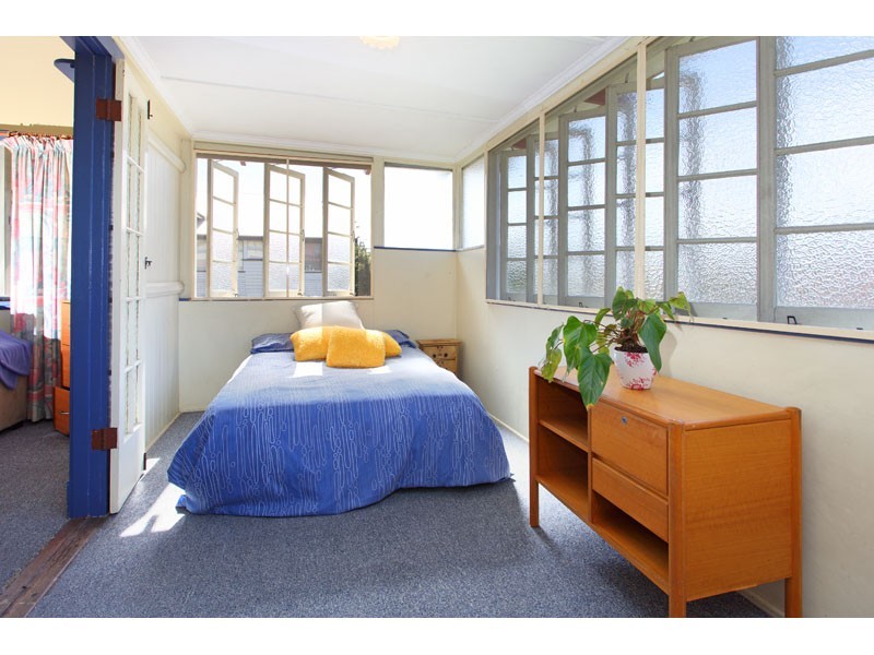 12 Gunner Street, Kedron QLD 4031