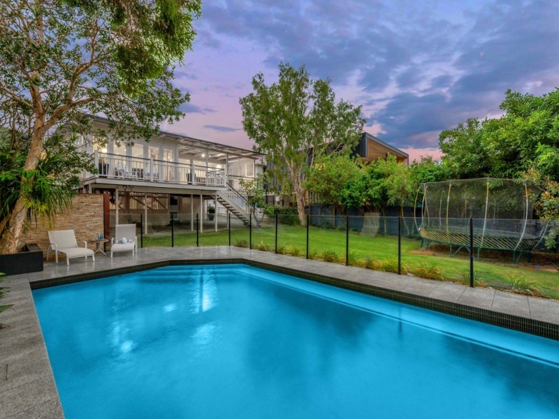 77 Lanham Avenue, Grange QLD 4051