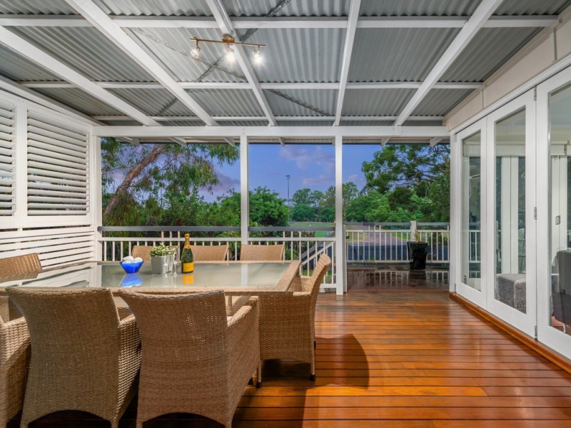 77 Lanham Avenue, Grange QLD 4051