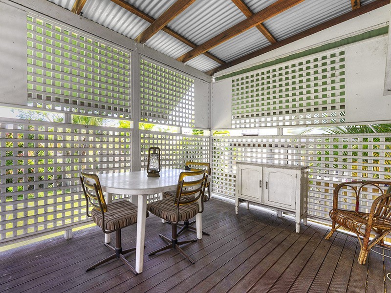 15 Meecham Street, Grange QLD 4051