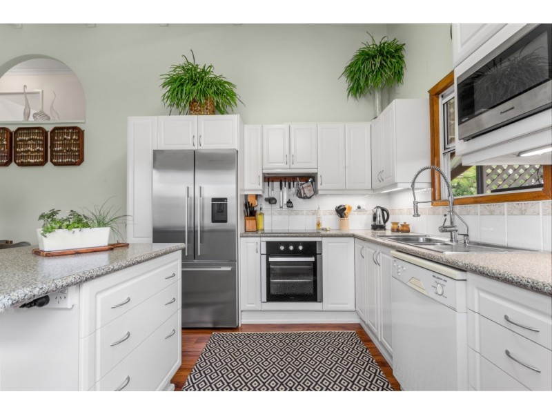 20 Meecham Street, Grange QLD 4051