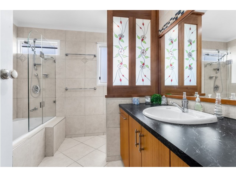 20 Meecham Street, Grange QLD 4051