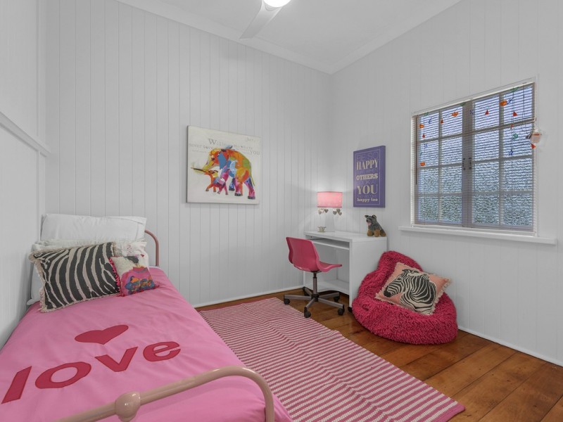 83 Grange Road, Grange QLD 4051