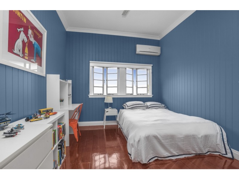 32 Days Road, Grange QLD 4051