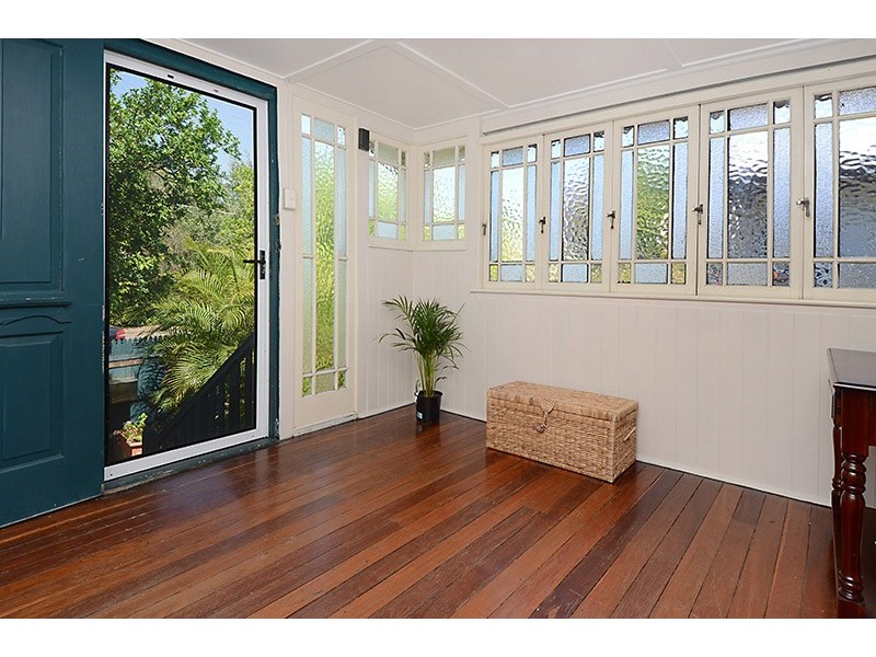 30 Grange Road, Grange QLD 4051