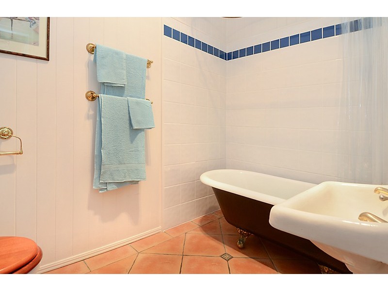 30 Grange Road, Grange QLD 4051