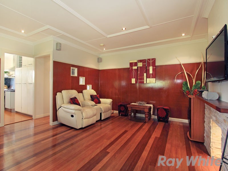 35 Sheehy Street, Stafford QLD 4053