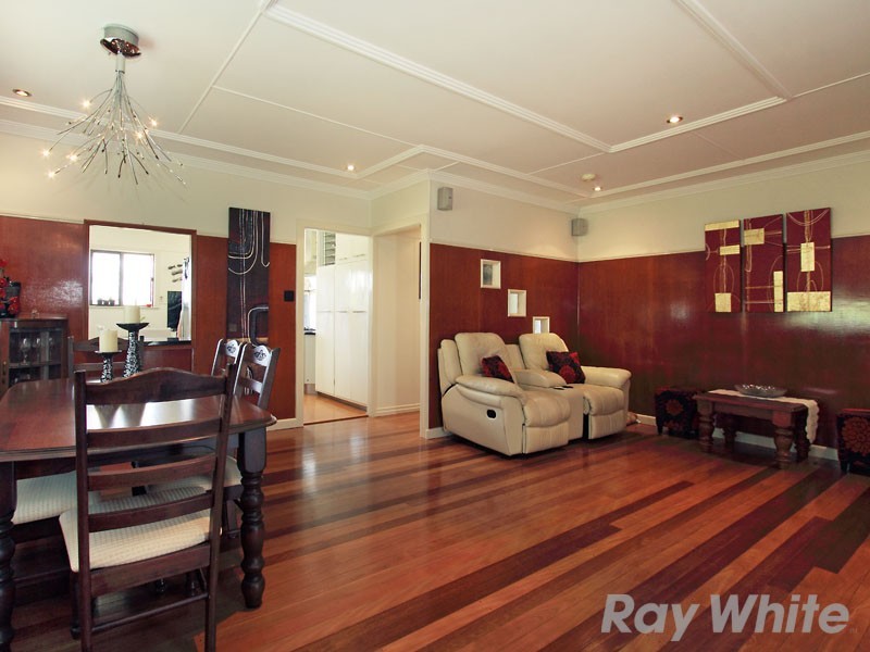 35 Sheehy Street, Stafford QLD 4053