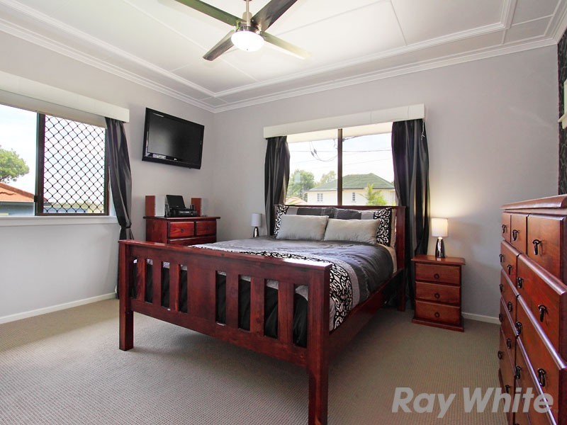 35 Sheehy Street, Stafford QLD 4053