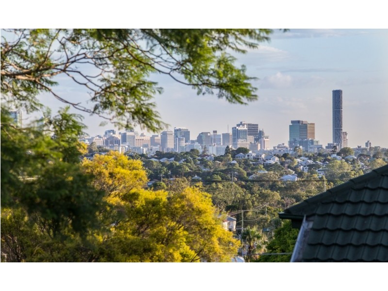 14 Winnam Street, Stafford QLD 4053