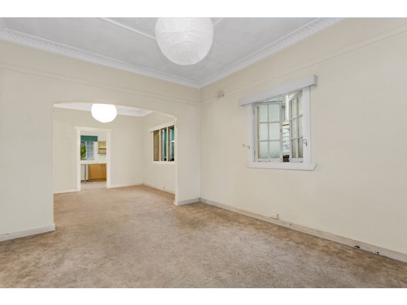 255 Days Road, Grange QLD 4051