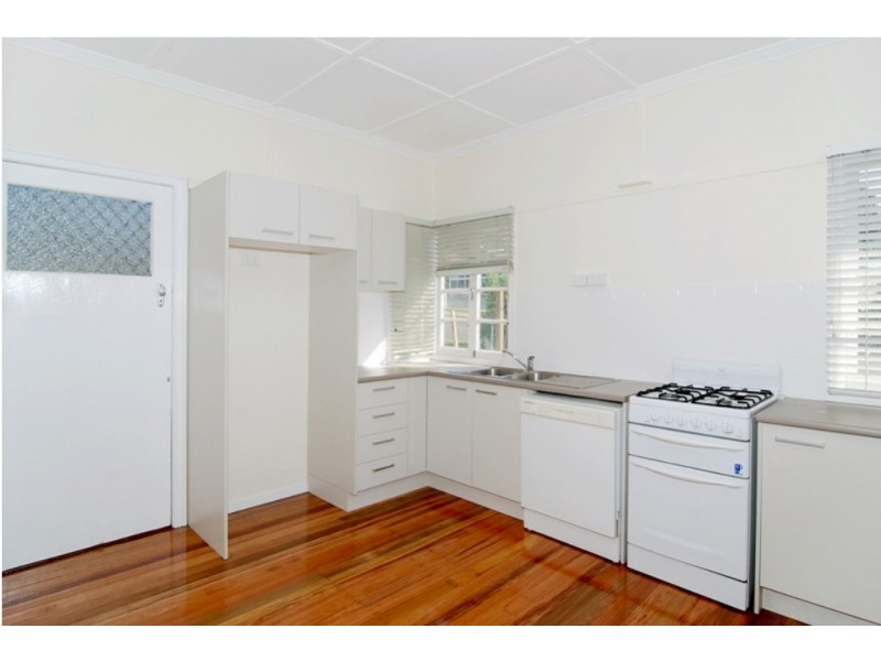 136 Clifford Street, Stafford QLD 4053